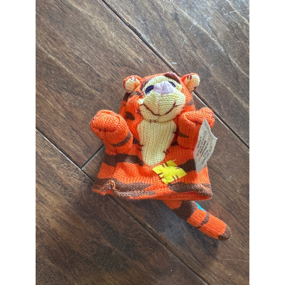 Fisher Price Disney Tigger Plush Puppet Kids‎ 2000
